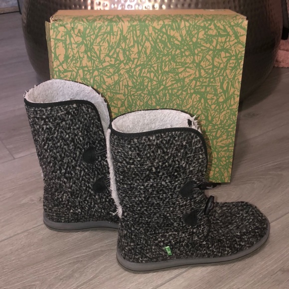 Sanuk Shoes - Sanuk Horizon Boots Size 8
